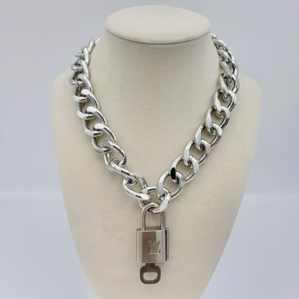 Stainless Steel Silver-Plated Necklace with Authentic Louis Vuitton Padlock - Picture 1 of 10